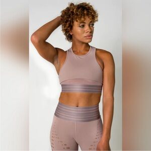 Beloforte Dusty Rose Sports Bra Racerback mesh cutout sz M